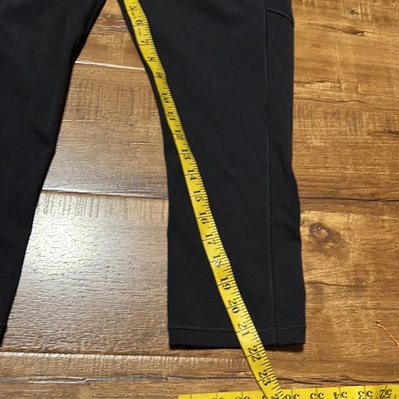 - Lululemon Run Inspire Crop (21") Black - Picture 4 of 6